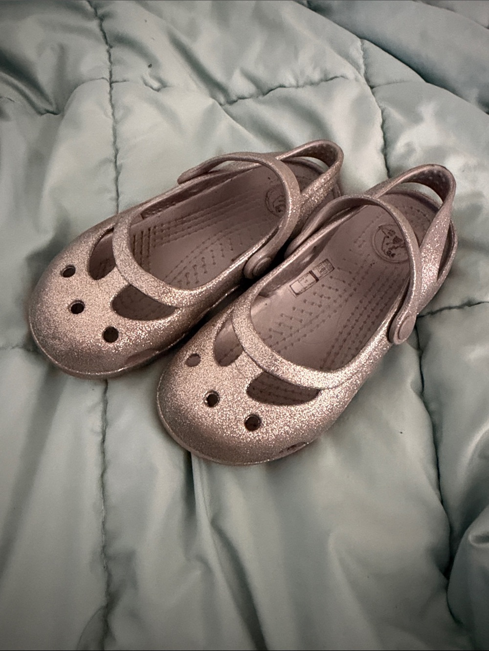 Crocs Girls Glitter Mary Jane Sandals in Silver